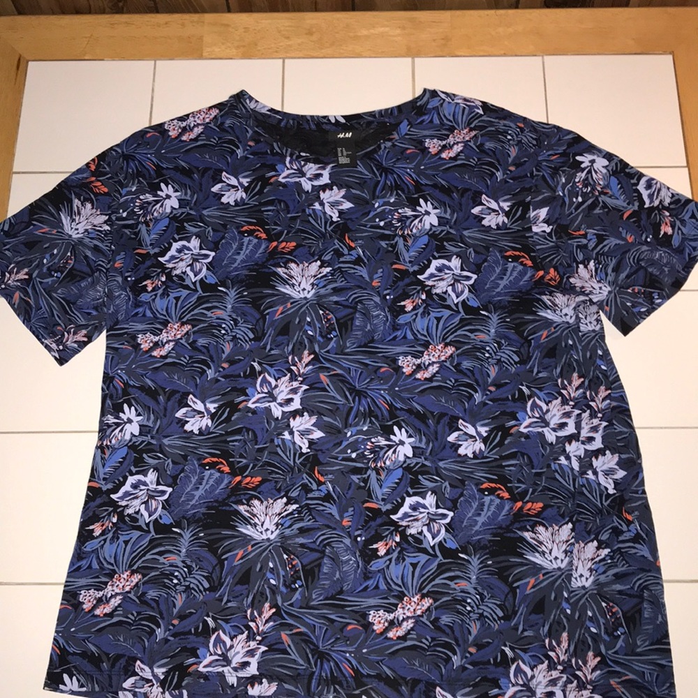 Men’s H&M Floral T shirt